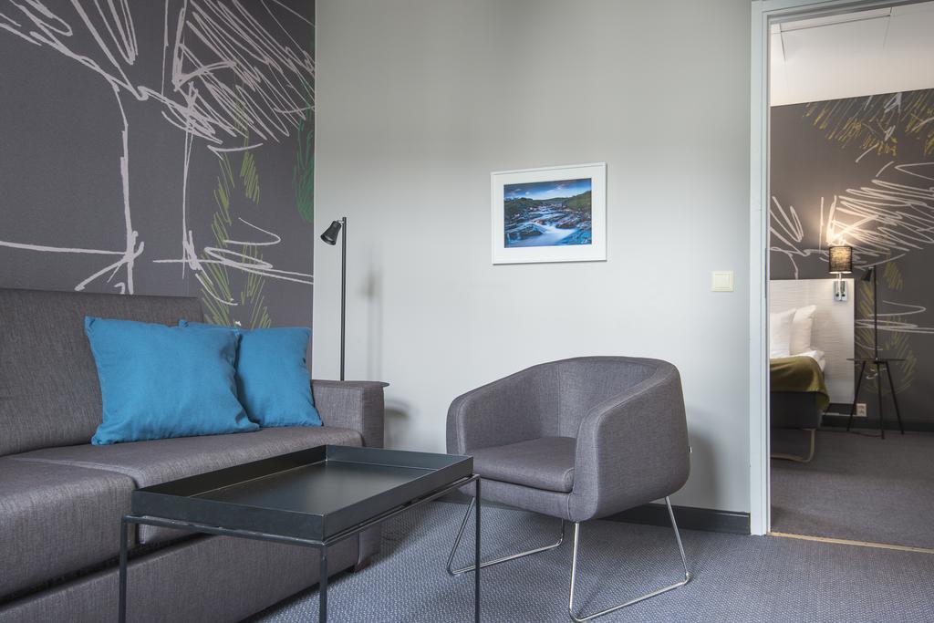 Quality Hotel Park Soedertaelje City Eksteriør billede